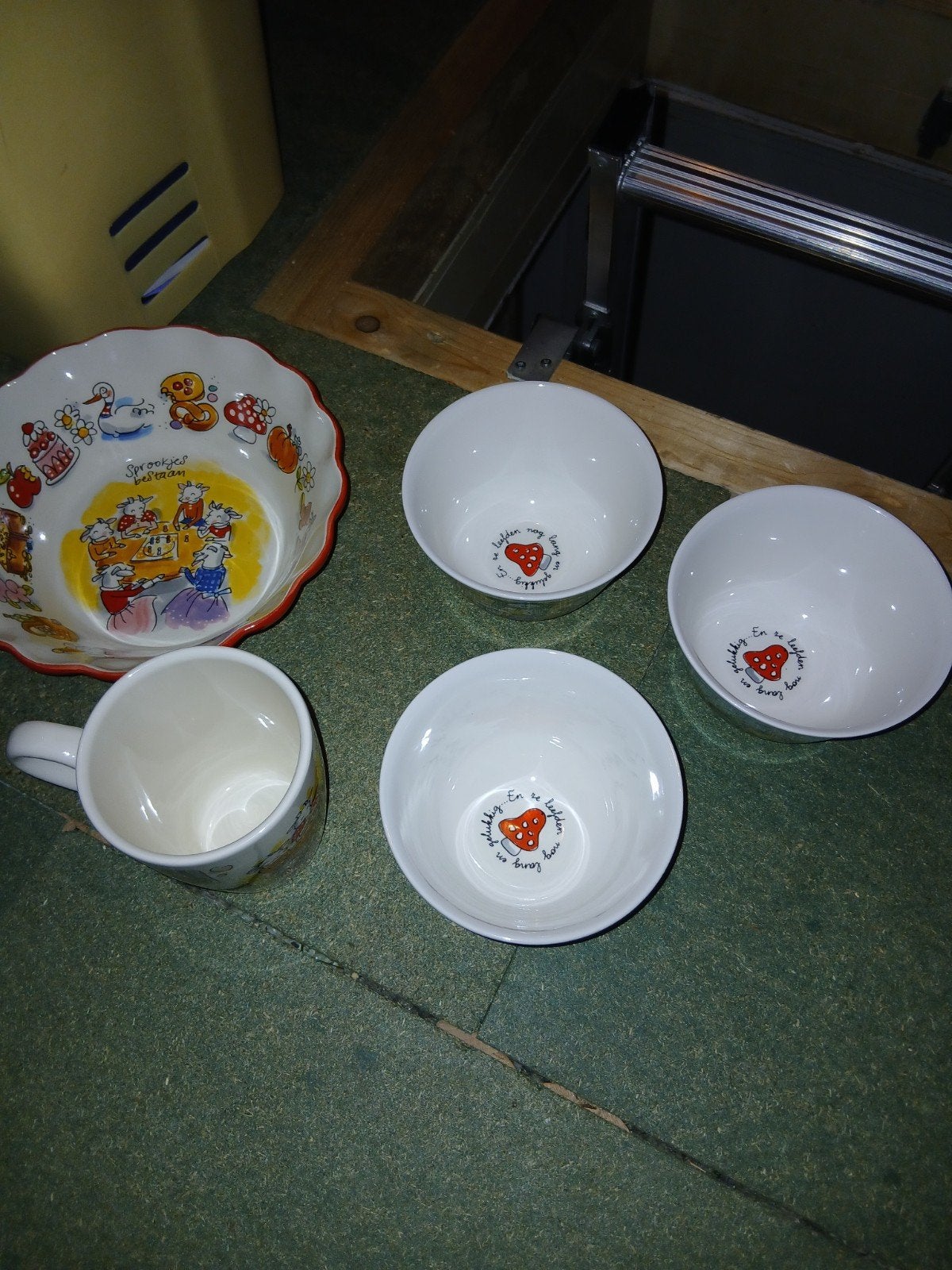 3 schaaltjes Blond Amsterdam, Huis en Inrichting, Keuken | Servies, Ophalen of Verzenden, Aardewerk, Schaal of Schalen