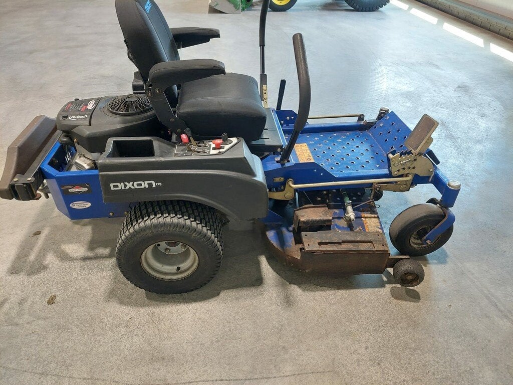 Dixon Zeroturnmaaier, Dixon