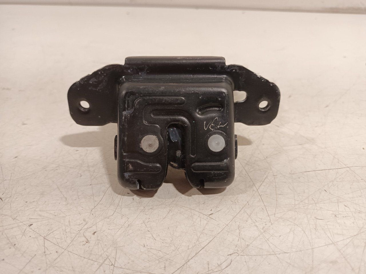 Slot mechaniek kofferdeksel achterklep elektrisch Toyota Yar, Onderdelen@venauto.nl, Van der Ven Autorecycling B.V., Gebruikt