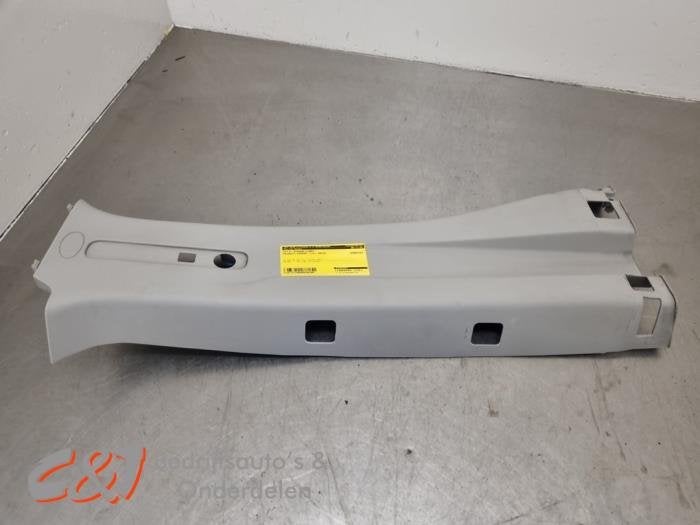 Stijl midden-links van een Opel Vivaro (L193), Gebruikt, -, -, Opel