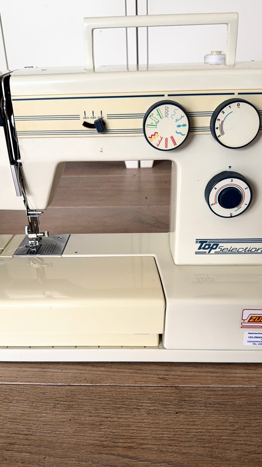 Singer naaimachine, Ophalen, Zo goed als nieuw, 30 cm of meer, Minder dan 35 cm