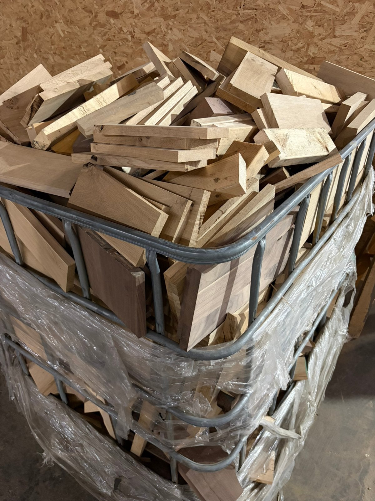 Gedroogd Eiken brandhout , gedroogd eiken haardhout, Minder dan 3 m³, Ophalen of Verzenden