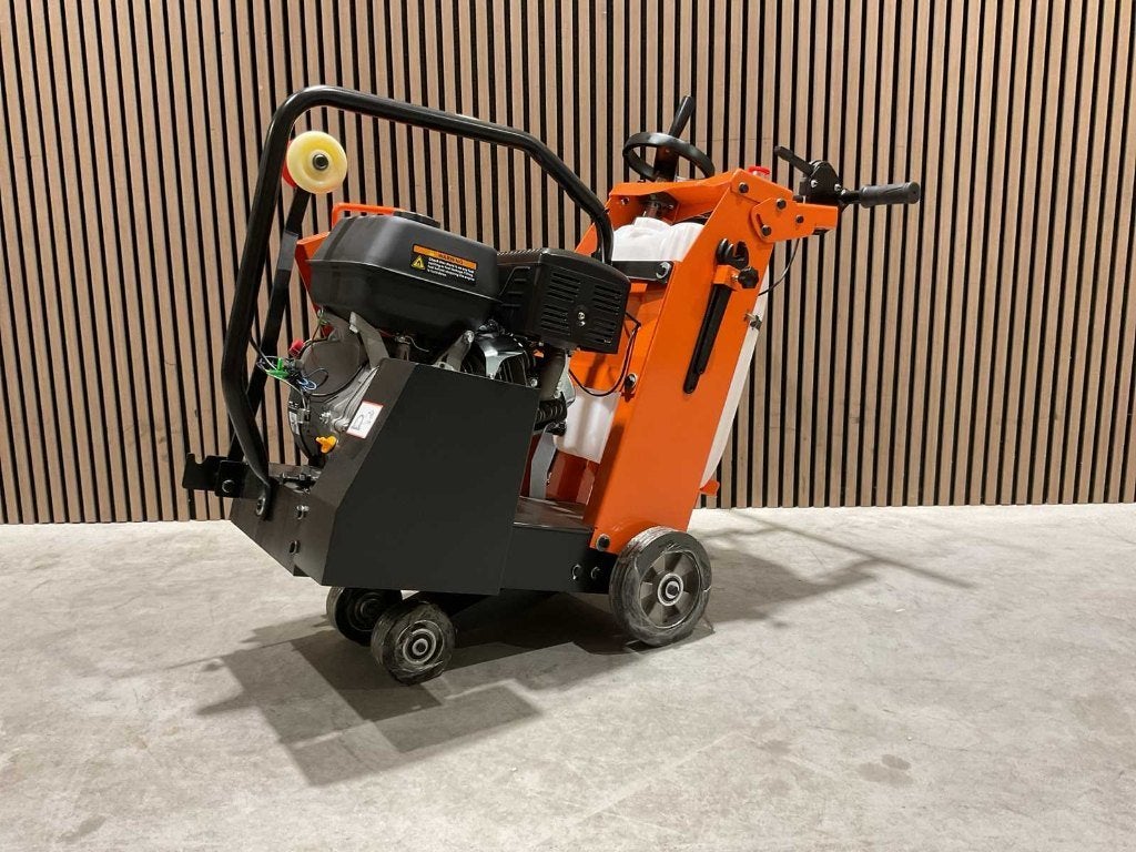 Daewoo DATMF20-4 Vloerfrees / beton vloerzaag nieuw ‼️‼️