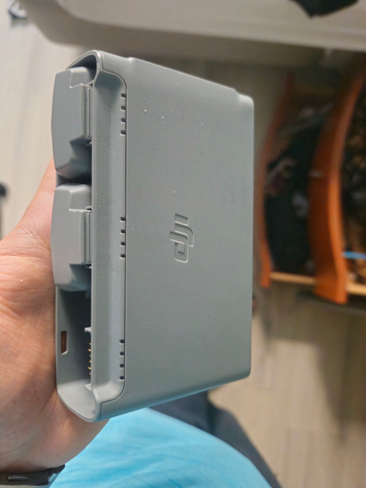 DJI Mini 2 Two-Way Charging Hub met 2 originele accu's, Ophalen of Verzenden, Zo goed als nieuw, DJI, Extra accu('s)