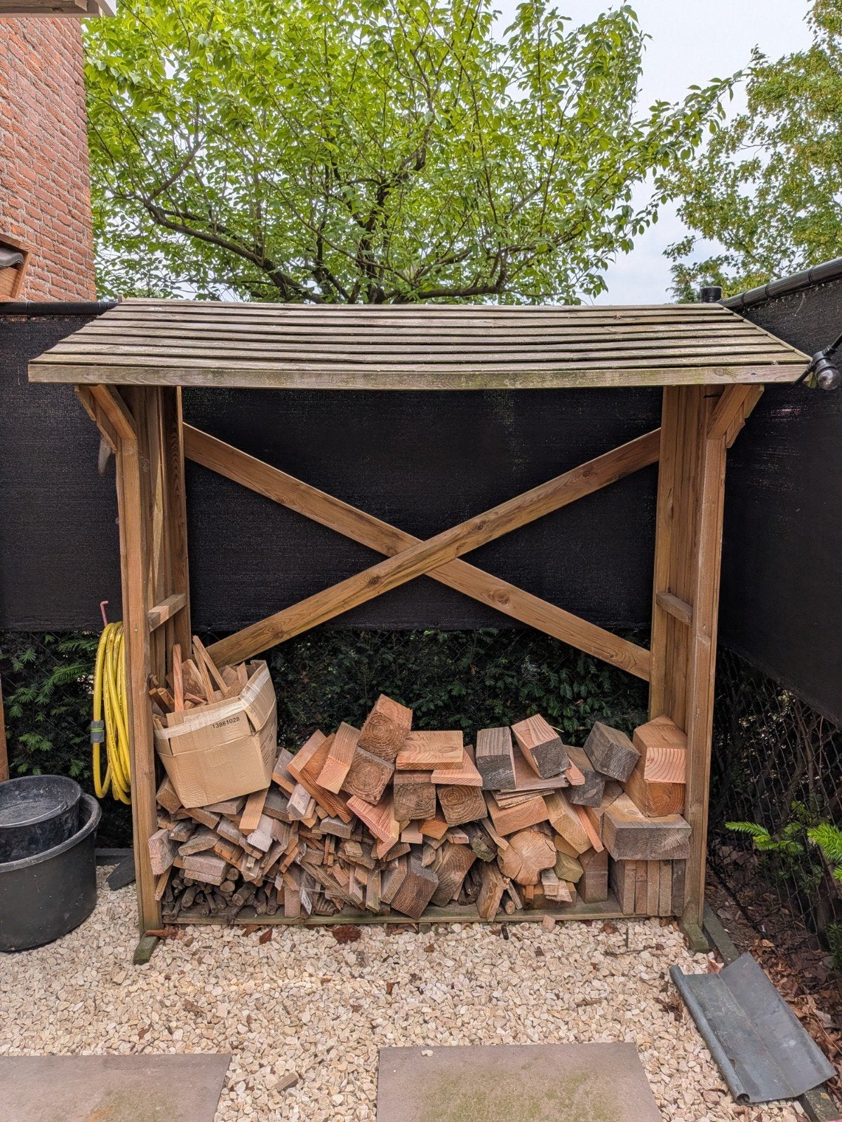Houthok, houtopslag, opslag voor haardhout, hok voor hout, Ophalen, Gebruikt, Hout, Overige typen