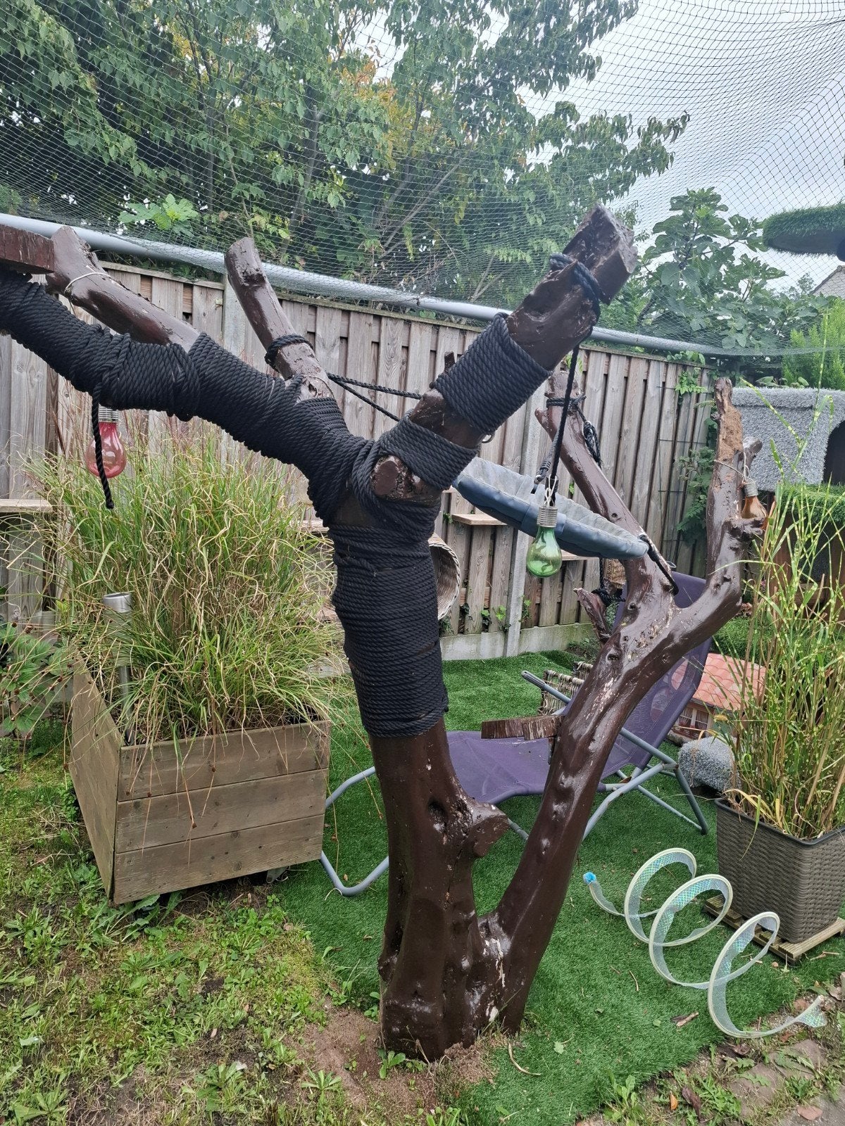 IK ZOEK grote sterke boomstronk, Tuin en Terras, Minder dan 3 m³, Ophalen