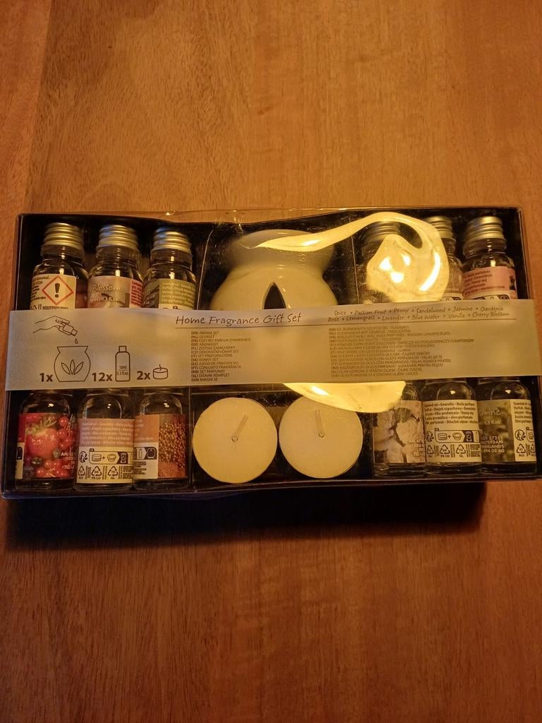 Home Fragrance Gift Set met geurbrander en oliën, Ophalen of Verzenden, Nieuw