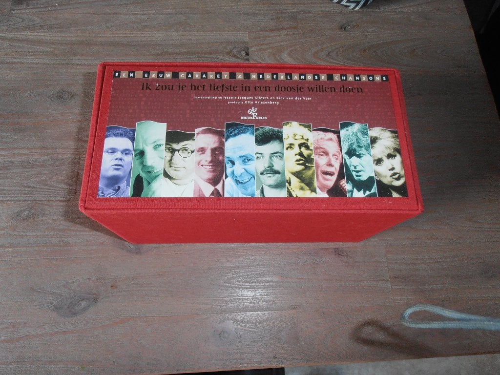 een eeuw cabaret & nederlandse chansons, Cd's en Dvd's, Boxset, Overige genres, Ophalen of Verzenden, Zo goed als nieuw