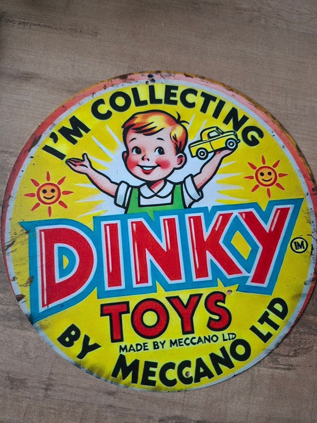 Vintage Dinky Toys metalen bord - 20 cm, Ophalen of Verzenden