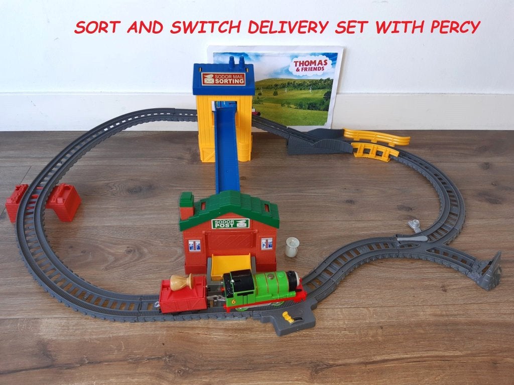 Trackmaster Thomas de Trein, Sort and Switch Delivery Percy, Kinderen en Baby's, Speelgoed | Thomas de Trein, Ophalen of Verzenden