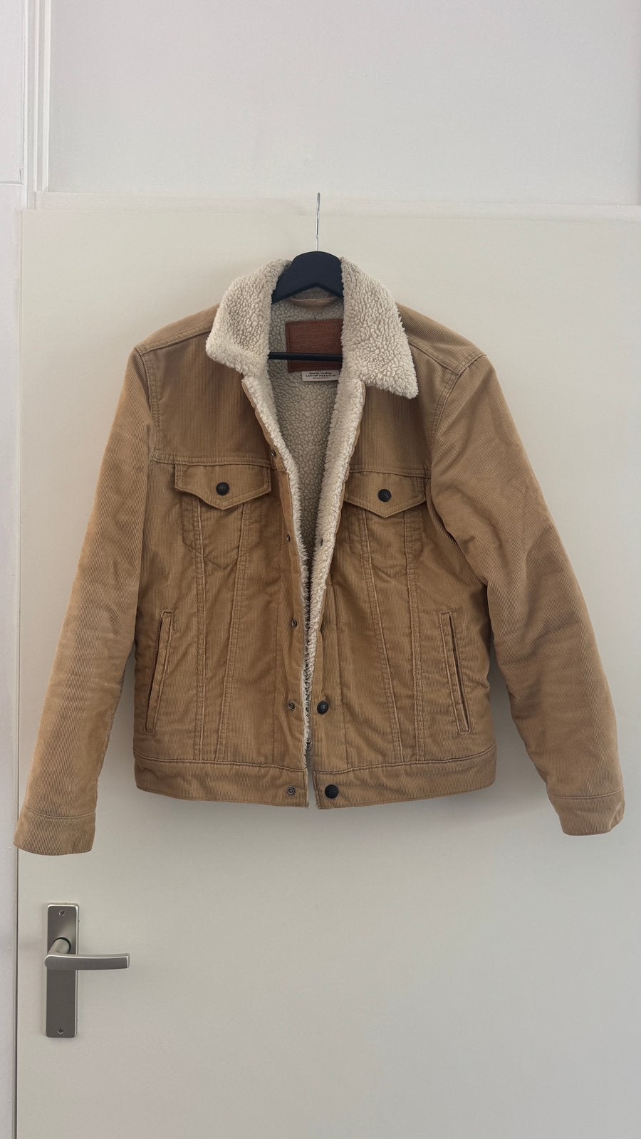 Levi's - Canvas truckerjack met sherpa-voering in lichtbruin, Verzenden, Zo goed als nieuw, Maat 36 (S), Beige