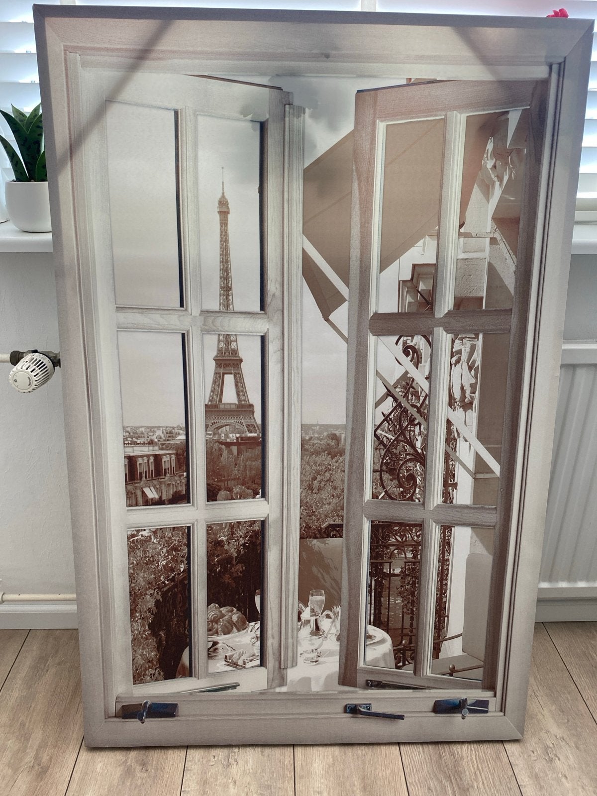 Canvas schilderij Parijs Eiffeltoren raam, Huis en Inrichting, Woonaccessoires | Schilderijen, Tekeningen en Foto's, Ophalen, Zo goed als nieuw