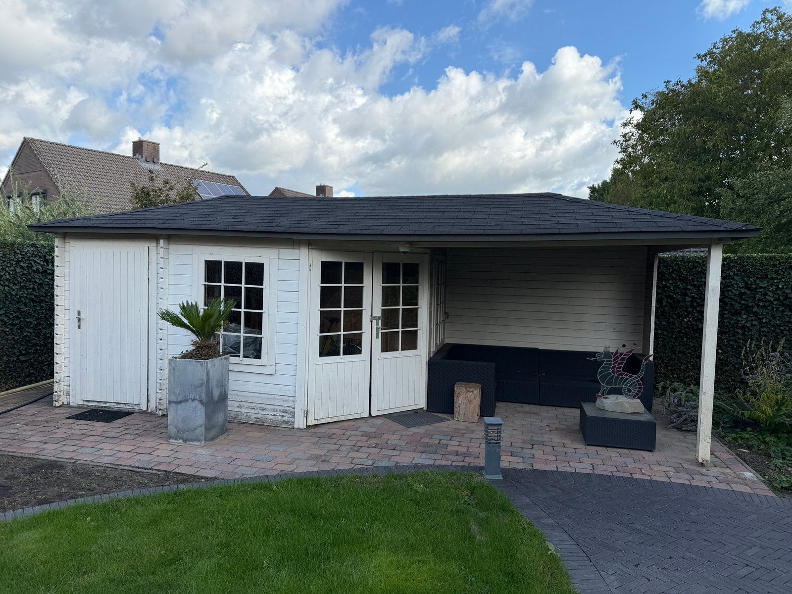 Tuinhuis met overkapping 700 x 300 gebruikt, Tuin en Terras, Ophalen, 500 cm of meer, Met overkapping, Hout