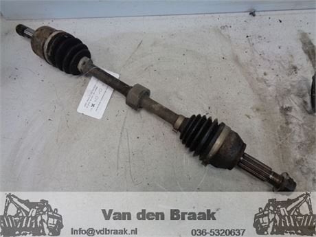 Mazda 2 1.3 16V 2007-2015 Aandrijfas links, Gebruikt, -, Herkomst onderdeel bekend, -