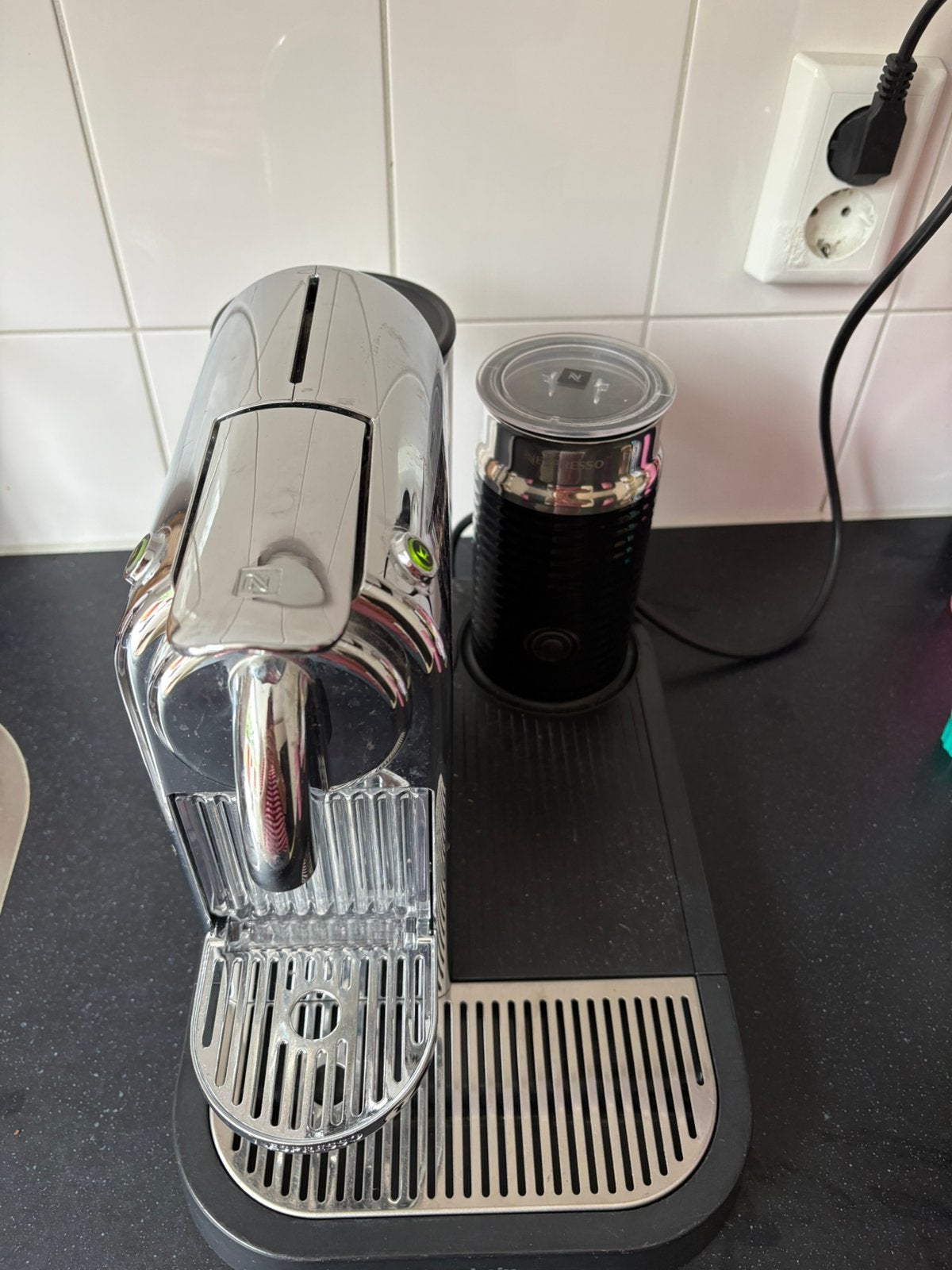 Magimix m190 met melkopschuimer, Ophalen, Gebruikt, Espresso apparaat, Koffiepads en cups