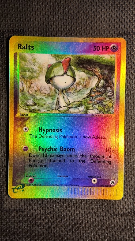 Ralts 74 Sandstorm | Pokemon kaart, Ophalen, Losse kaart, Foil