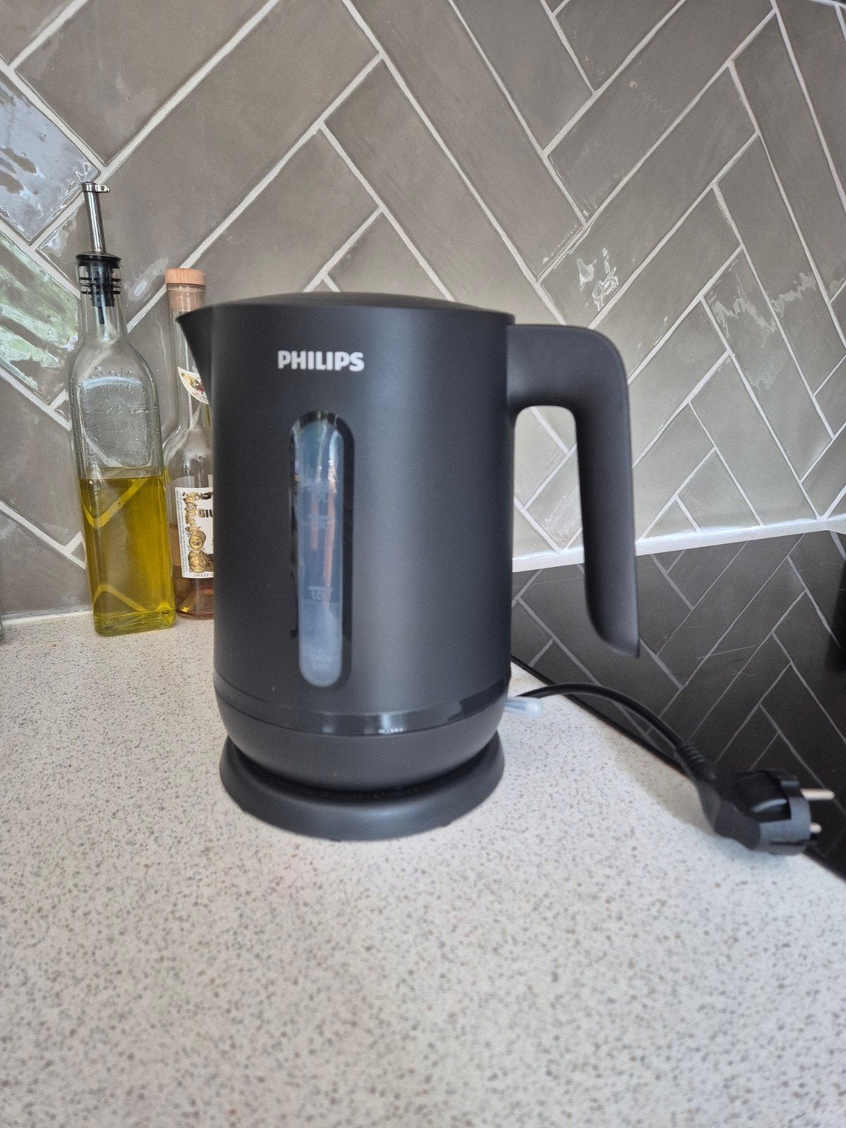 Mooie zgan waterkoker Philips 1.7l, 1 tot 2 liter, Ophalen, Zo goed als nieuw