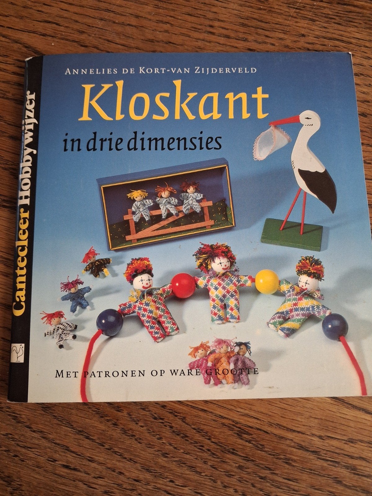 kloskant boekje, Hobby en Vrije tijd, Kantklossen, Ophalen of Verzenden, Gebruikt
