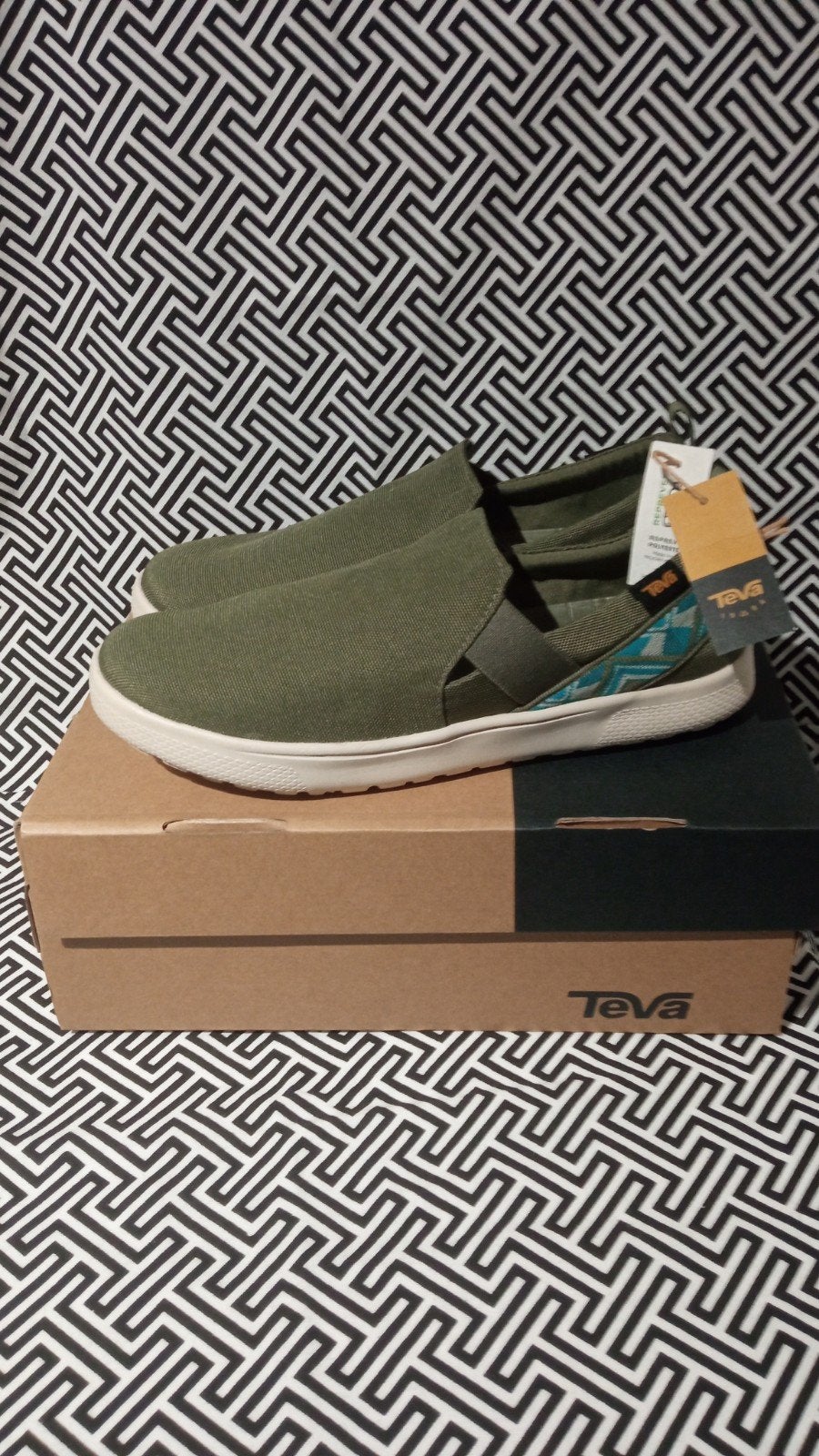 Nieuwe Teva Voya Slip-On Schoenen - Maat 41, Kleding | Dames, Schoenen, Verzenden, Instappers, Nieuw, Teva