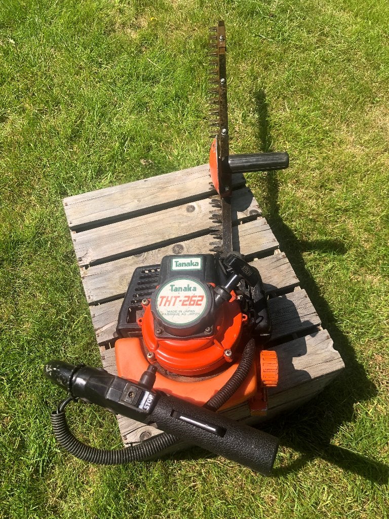 Tanaka THT 262 Benzine heggenschaar, Tuin en Terras, Ophalen, Gebruikt, Benzine, Tanaka