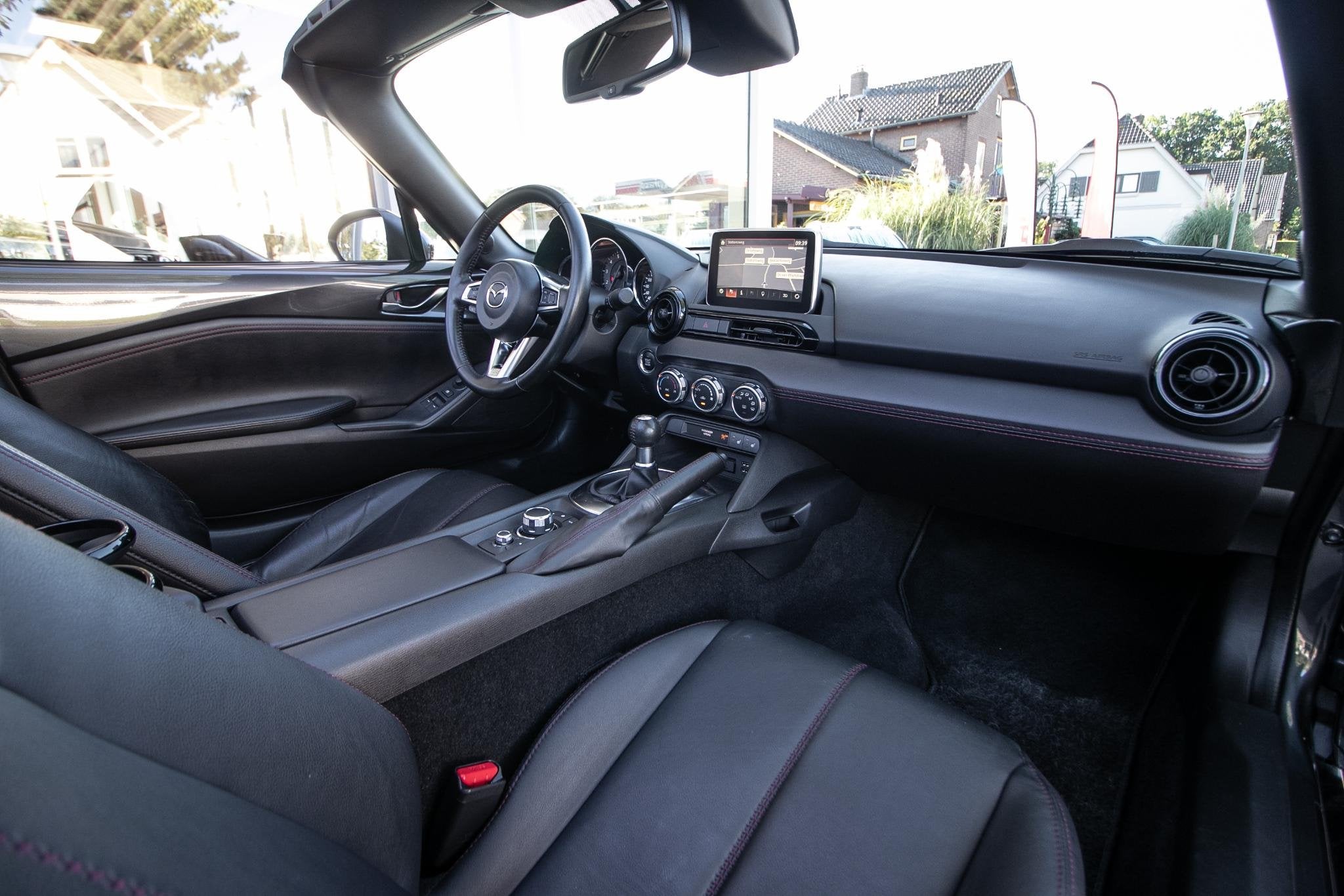 Mazda MX-5 1.5 SkyActiv-G 131 TS+ - Leder | Cruise | Nav | O, Achterwielaandrijving, Gebruikt, 4 cilinders, Cabriolet