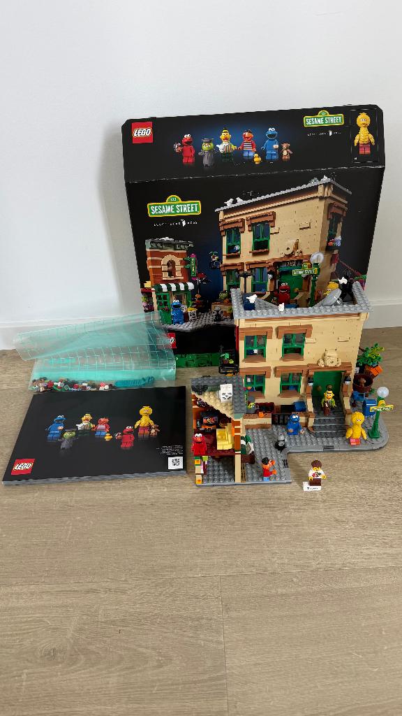 LEGO Ideas 123 Sesame Street - 21324, Lego, Ophalen of Verzenden, Compleet, Complete set