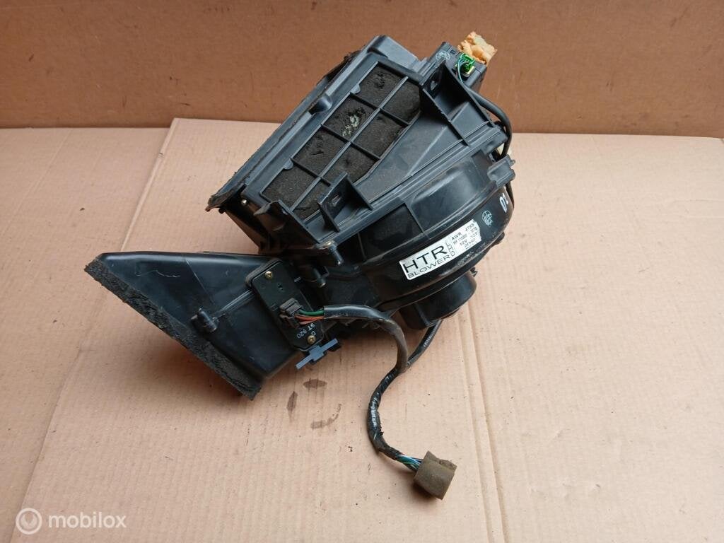 Kachelhuis Land Rover Discovery II 2 Kachel blower motor, Land Rover, Ophalen of Verzenden