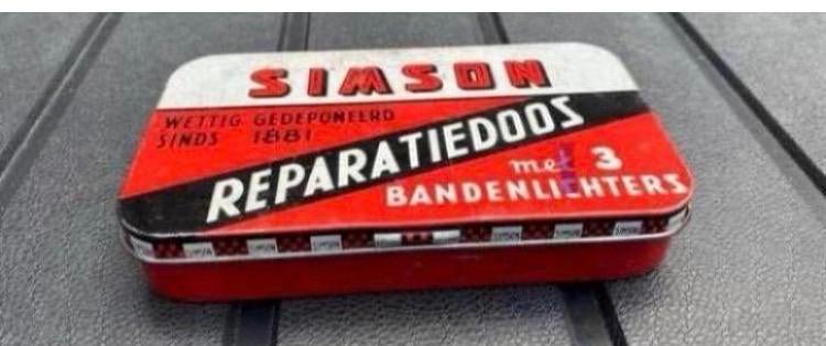 Simson reparatiedoos. afm. 12,5x7,5x2,5 cm., Verzamelen, Ophalen of Verzenden, Gebruikt, Overige, Overige merken