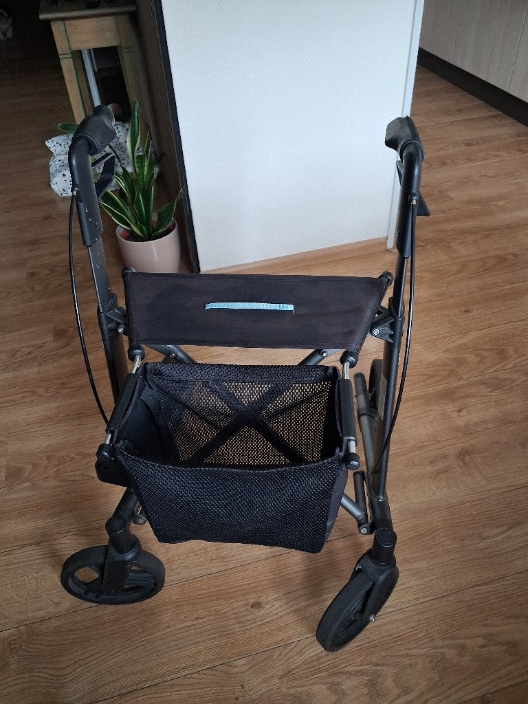 Rolator Topro, Ophalen, Lichtgewicht, Gebruikt