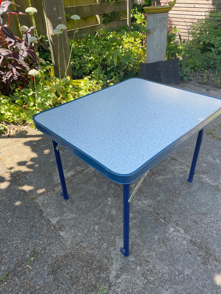 Verstelbare campingtafel - 66x53 cm, hoogte 47-70 cm, Ophalen of Verzenden, Gebruikt, Campingtafel