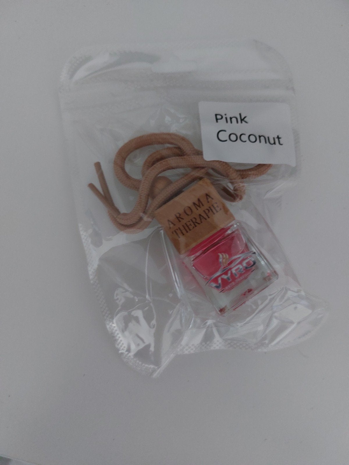 Vyro Auto Parfum - Pink Coconut Geurhanger, Verzenden