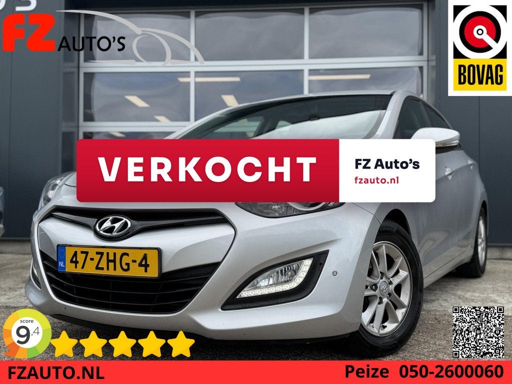 Hyundai i30 1.6 GDI i-Vision - Navigatie - Achteruitrijcamer, Voorwielaandrijving, Euro 5, Gebruikt, 1591 cc