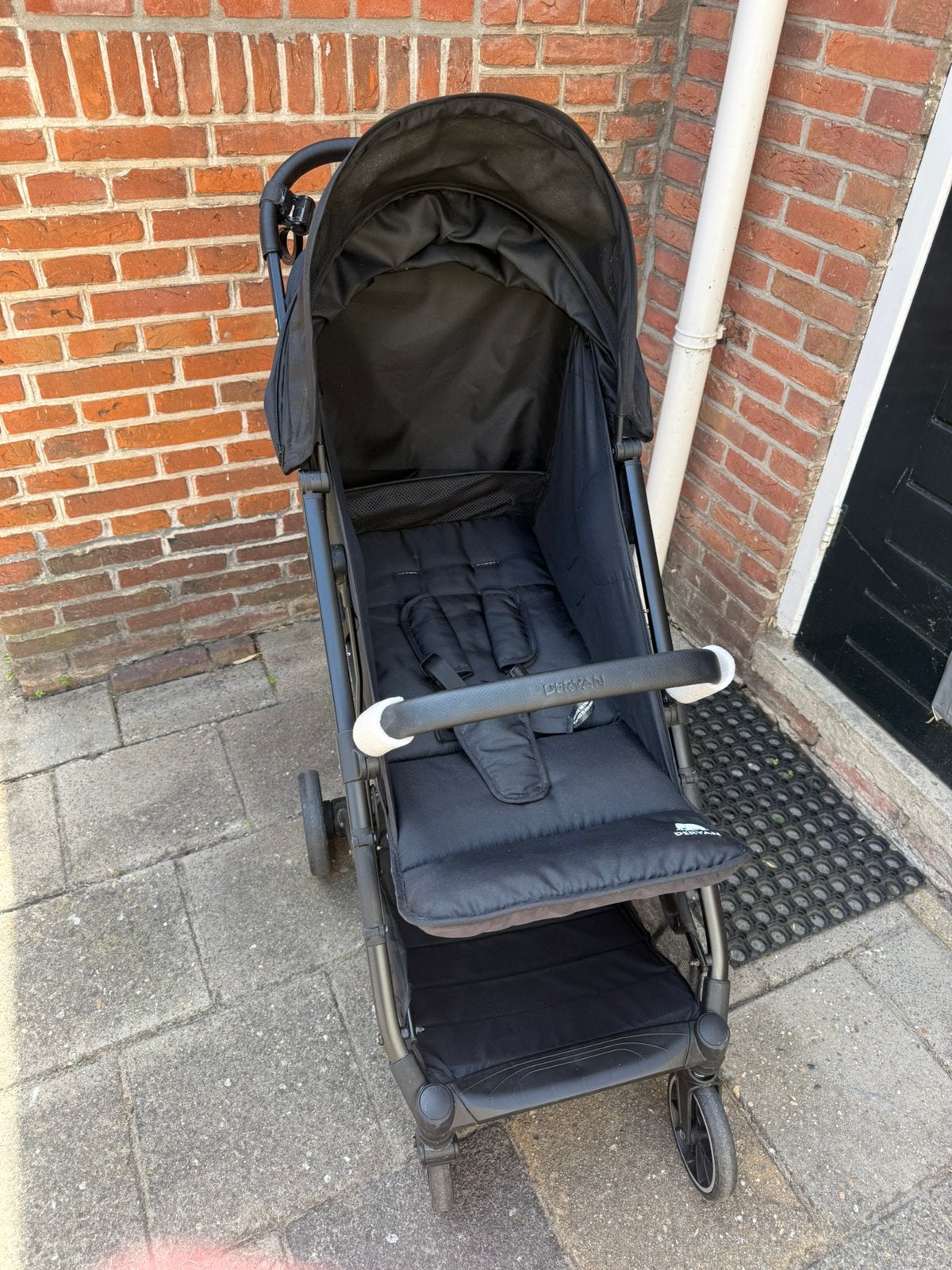 Deryan luxe easy lichtgewicht, Kinderen en Baby's, Buggy's, Ophalen, Zo goed als nieuw, Zonnekap
