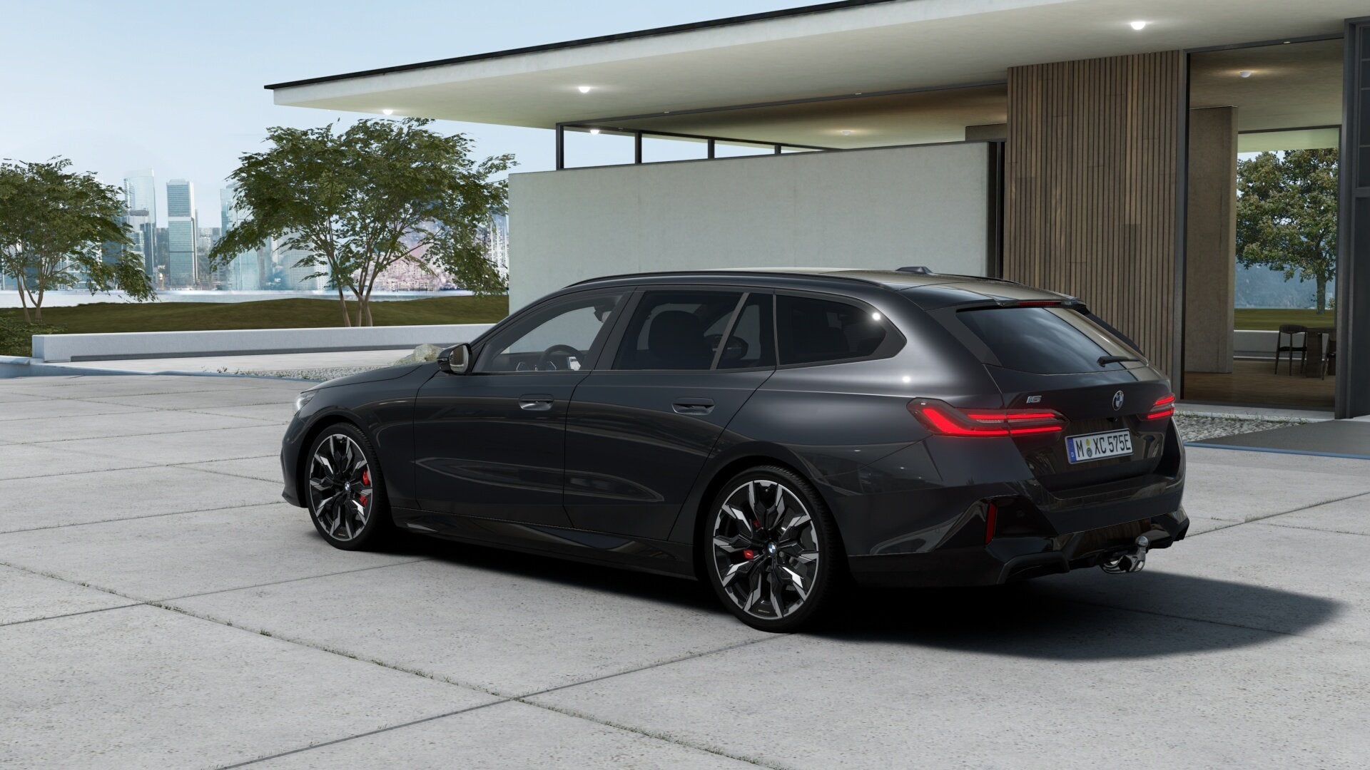 BMW i5 Touring xDrive40 M Sport / Panoramadak / Trekhaak / A, Automaat, Dealer onderhouden, Stoelverwarming, Zilver of Grijs