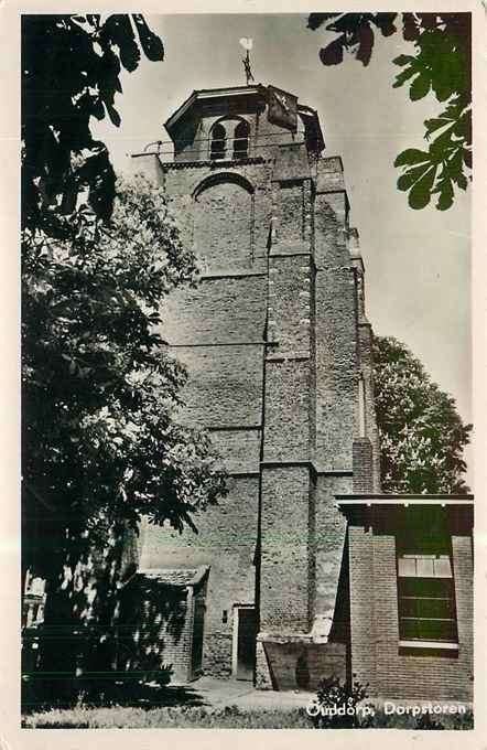 301-333-001 Ouddorp Dorpstoren, Ophalen of Verzenden, Voor 1920, Zuid-Holland
