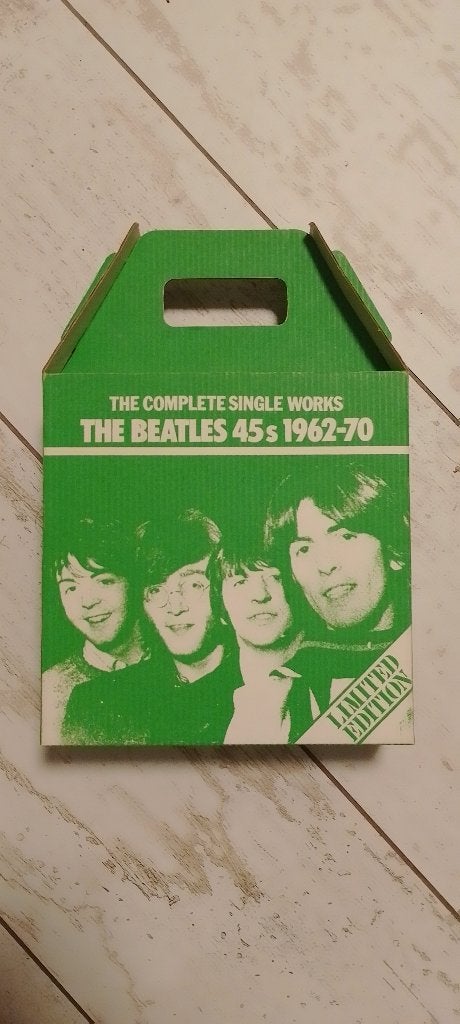 Beatles The complete Single Works (lege box), Cd's en Dvd's, Ophalen of Verzenden, Zo goed als nieuw, Pop