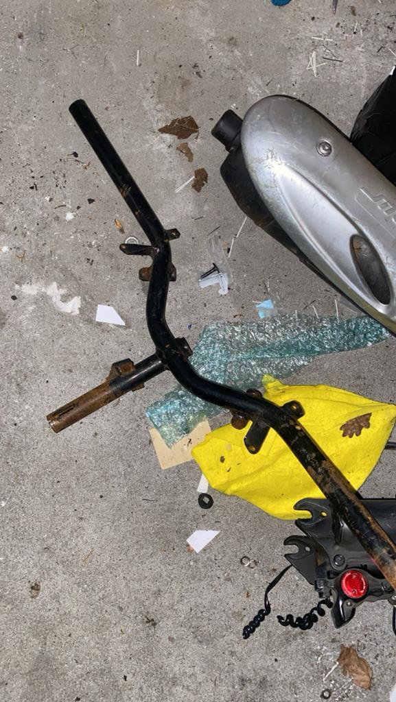 Piaggio Zip Type 3 Stuur - Kleine prijs, Ophalen of Verzenden, Gebruikt, Overige typen