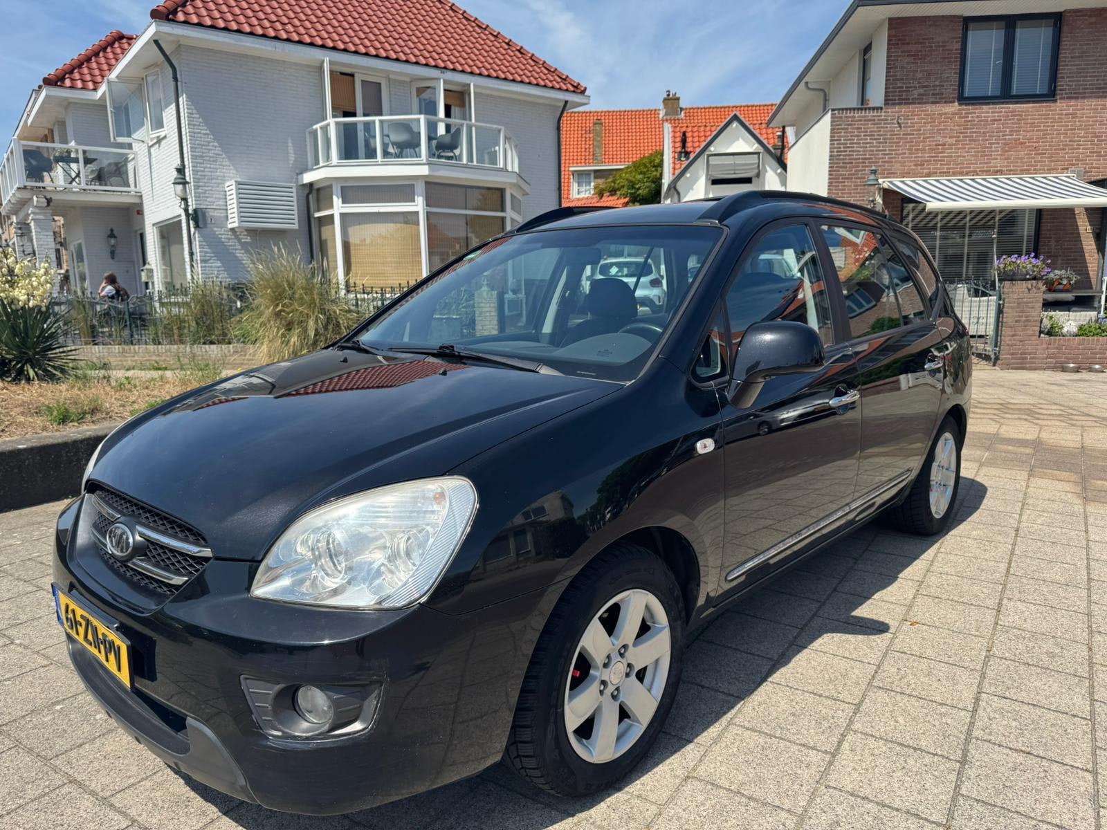 Kia Carens 2.0 Cvvt 7-ZIT alle extra’s top auto!!!, Auto's, Voorwielaandrijving, 1998 cc, 4 cilinders, 700 kg