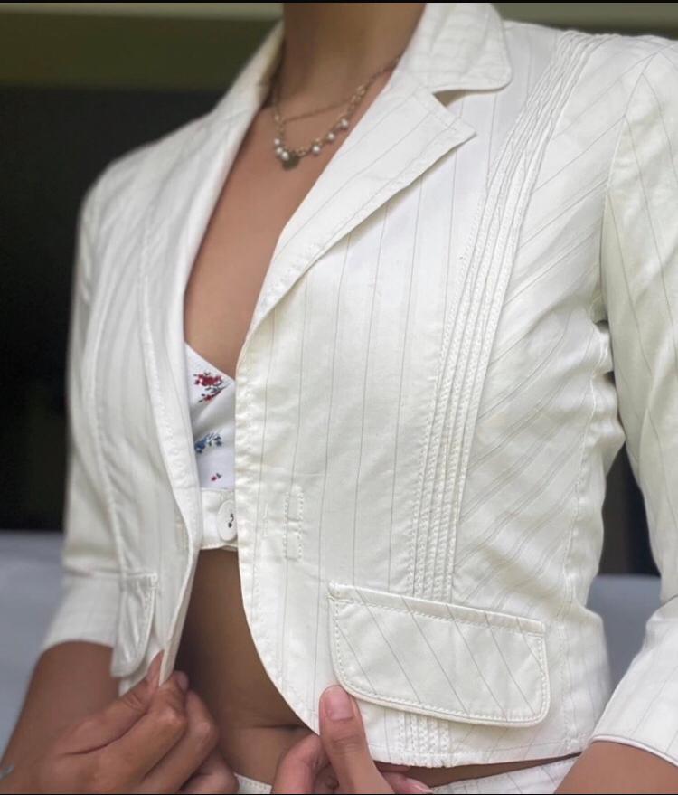 Guess wit gestreept cotton cropped suit jacket s, Ophalen of Verzenden, Zo goed als nieuw, Wit