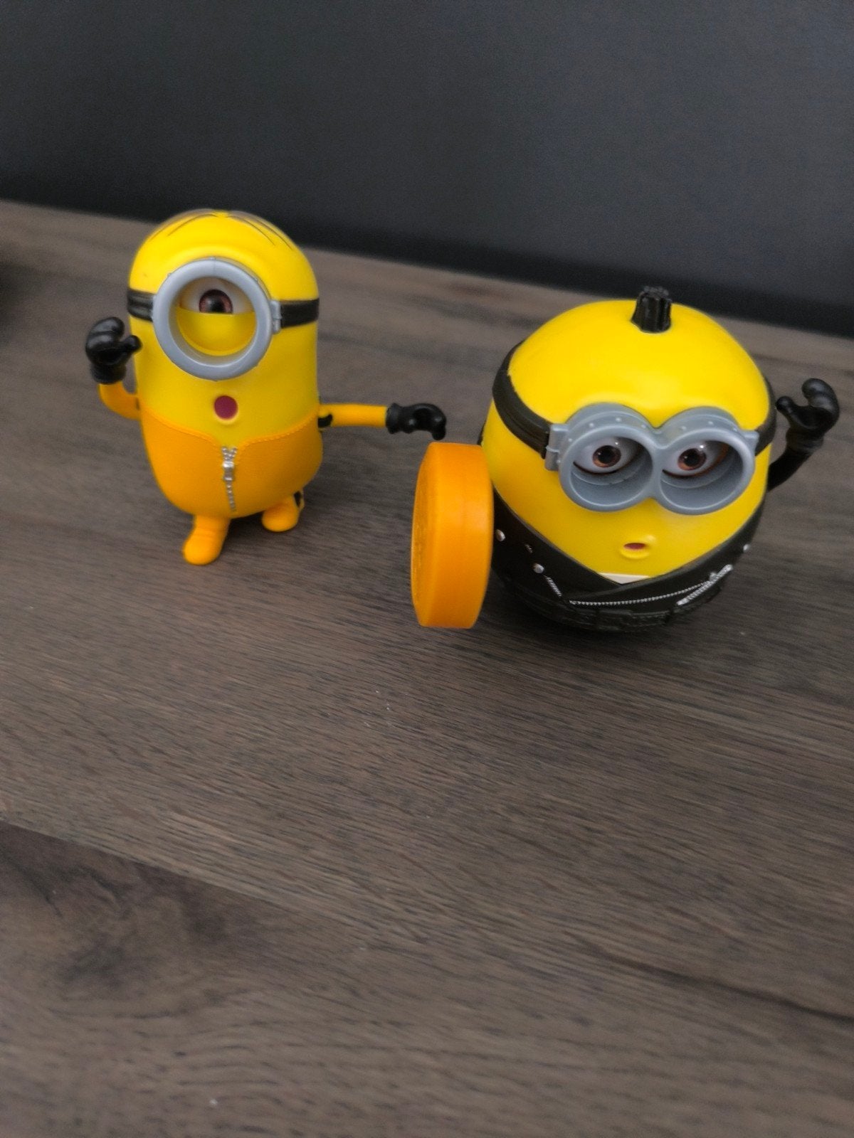 Te koop: minions, Ophalen, Zo goed als nieuw