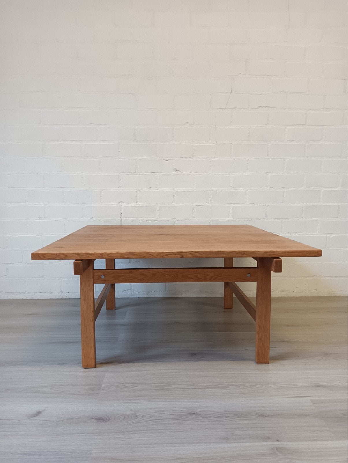 Andreas Tuck, Hans Wegner salontafel van eikenhout, Ophalen, Minder dan 50 cm, Gebruikt, 50 tot 100 cm
