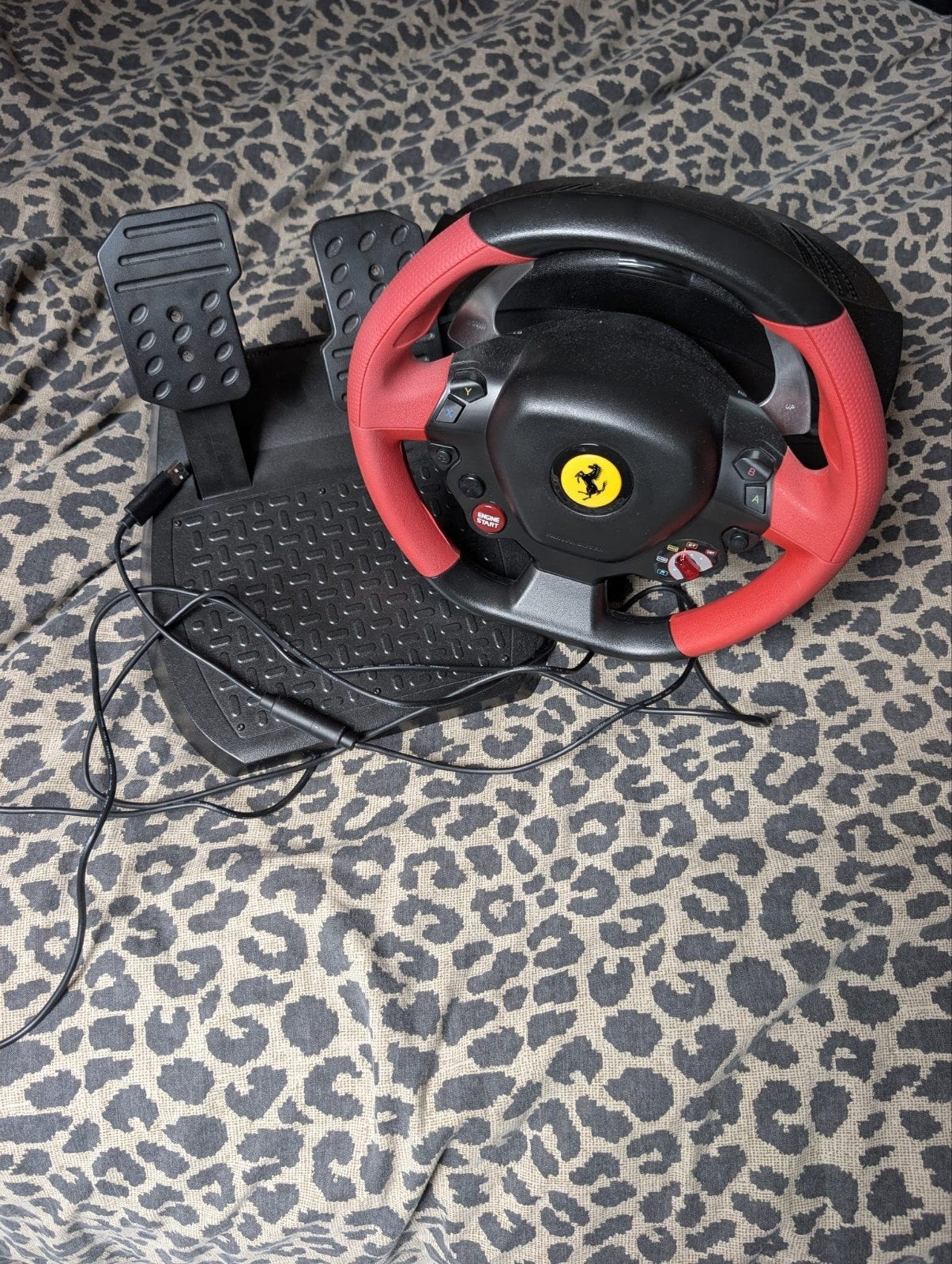 Thrustmaster Ferrari 458 Spider Racing Wheel Xbox, Ophalen of Verzenden, Gebruikt, Stuurtje of Sportattribuut, Xbox One