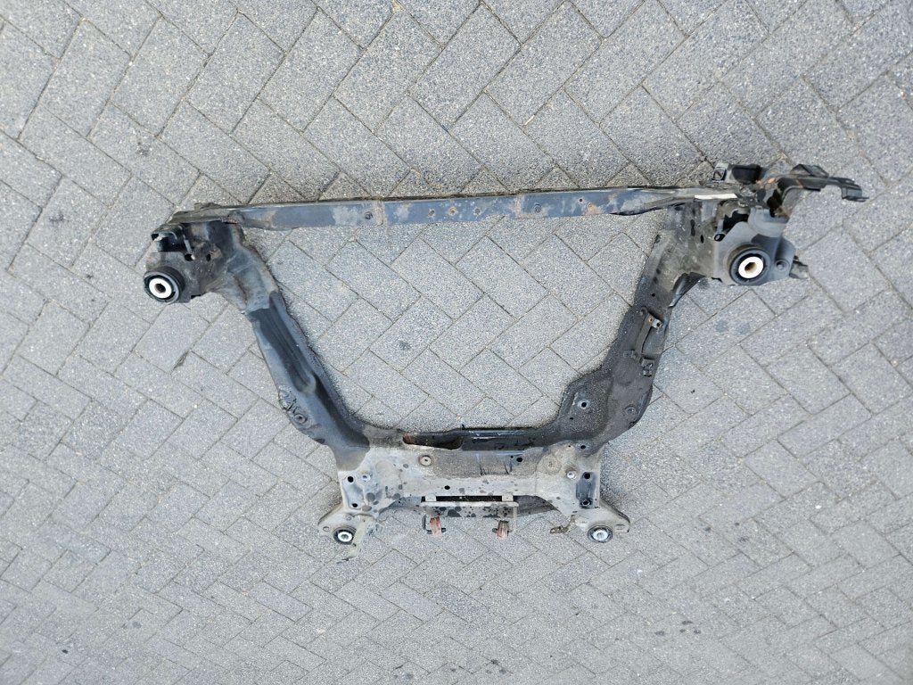 SUBFRAME VOLVO V60 2013, Auto-onderdelen, Niet ingevuld, Gebruikt, Niet ingevuld, Ophalen of Verzenden