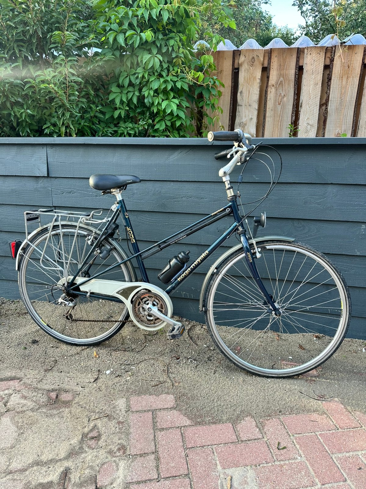 Koga Damesfiets 28 inch – 7 versnellingen, dynamo en slot, Minder dan 10 versnellingen, Zo goed als nieuw, Koga Miyata, 56 cm of meer
