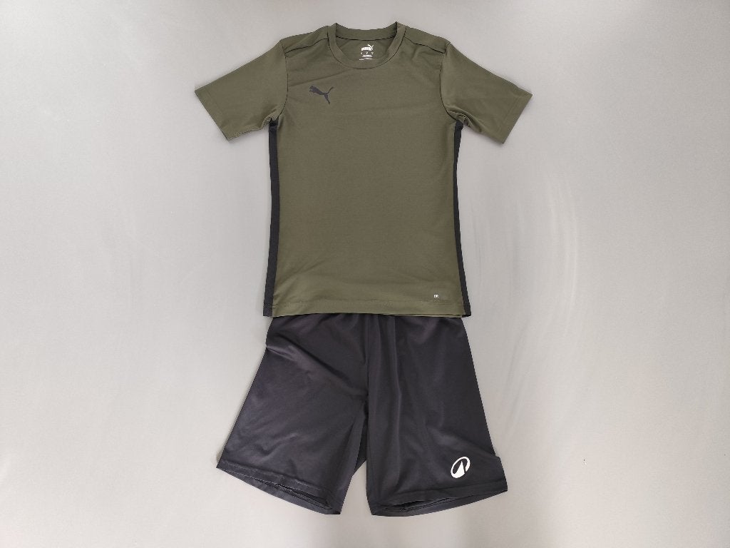 Sportsetje Puma shirt met Kipstra broekje, Gebruikt, Puma, Sport- of Zwemkleding, Ophalen of Verzenden