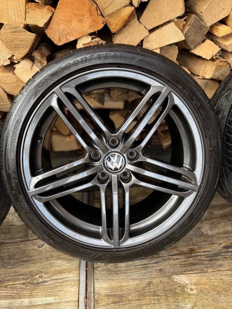 Dikke Peelers 5x112 18 inch  VW AUDI,SEAT Nieuwstaat, Ophalen, Gereviseerd, Seat