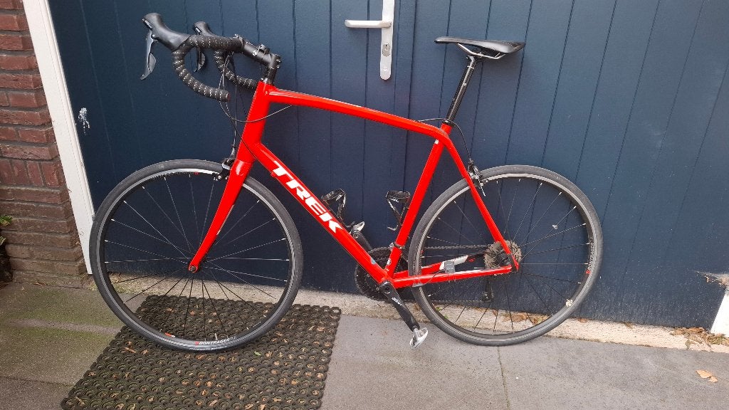 Racefiets Trek Domane ALR3, 28 inch, Gebruikt, Aluminium, 15 tot 20 versnellingen