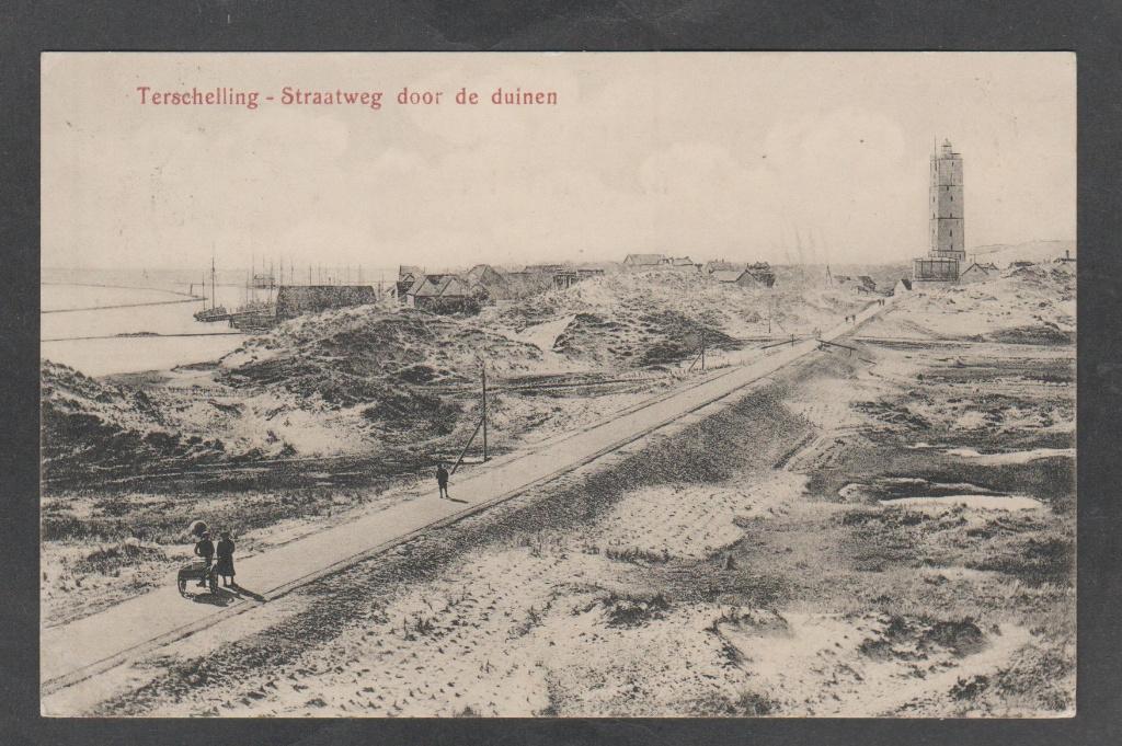 terschelling straatweg door de duinen met brandaris, Verzamelen, Verzenden, Voor 1920, Gelopen, Waddeneilanden