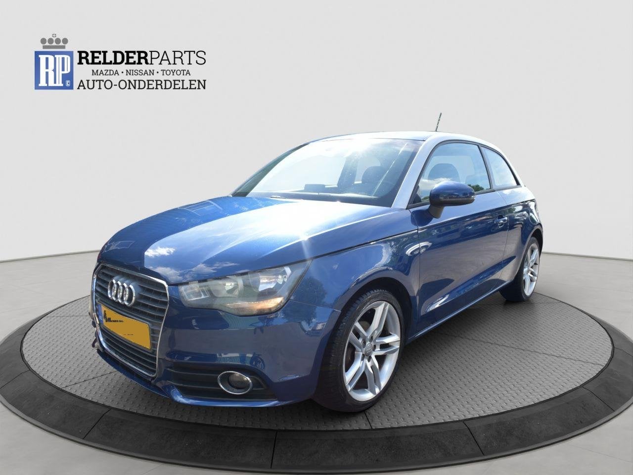 Audi A1 1.2 TFSI GEREVISEERDE MOTOR MET FACTUUR 1300 KM!, Auto diversen, Schadeauto's, Blauw, Audi, Auto-Union-Straße  1 ,85057, Ingolstadt, Deutschland