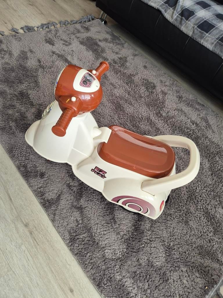 Loopvoertuig scooter, Ophalen